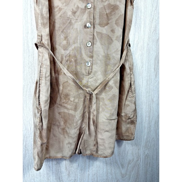 Cloth & Stone Romper M Tan Animal Giraffe Print Button Front Pockets Boho - Picture 5 of 6